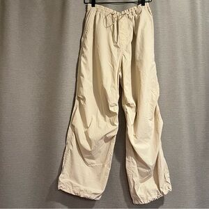 Uniqlo Nylon Parachute Pants - Pale Yellow/Cream (XL)